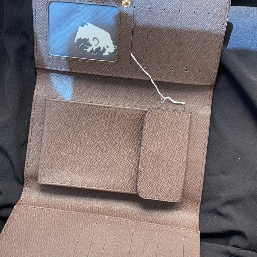 Wallet - Picture 2 of 3